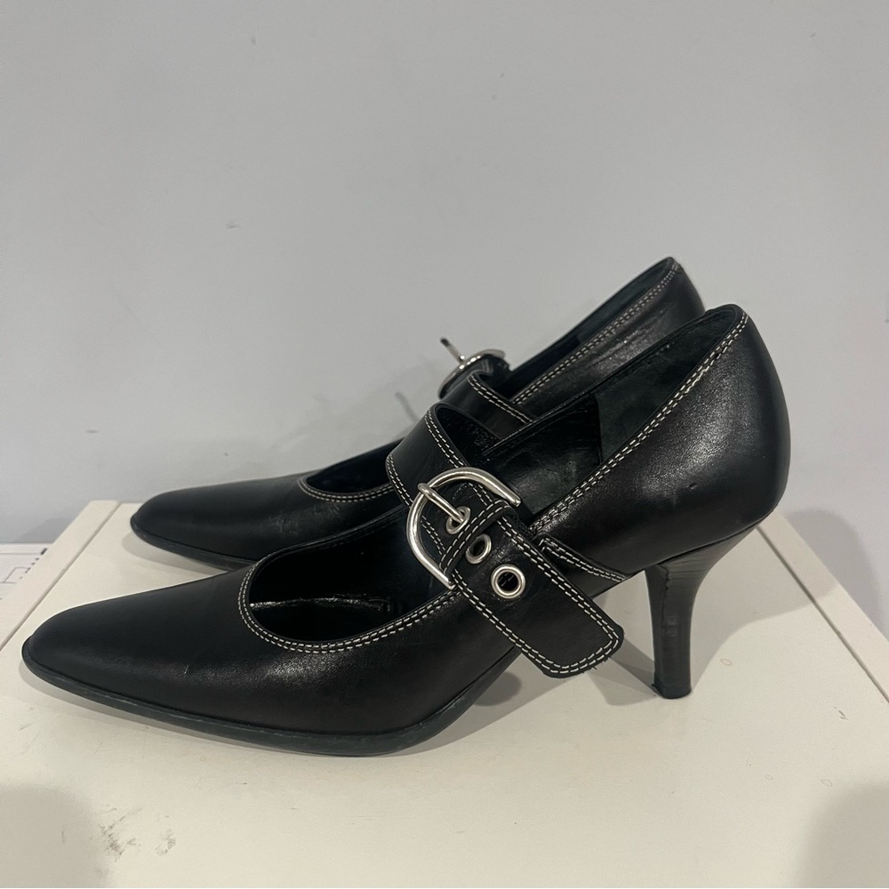 Coach Black Leather Pumps White Stitching 6 B Mary Jane Heels Adjustable Strap